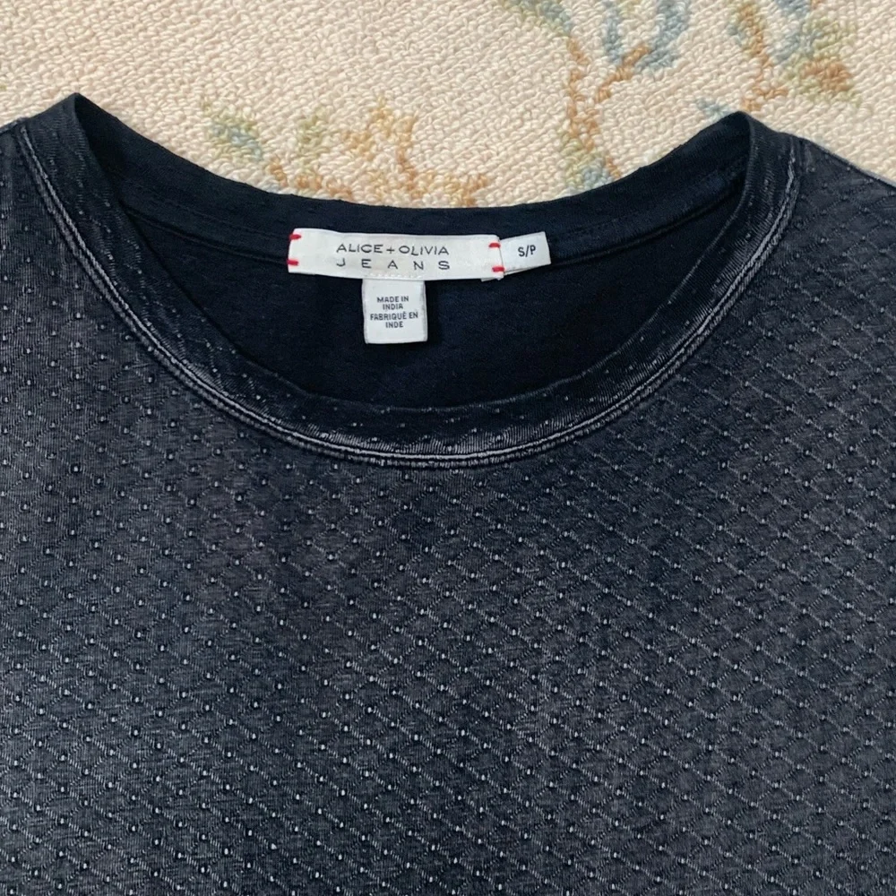 ALICE +OLIVIA Washed Pointelle Ruffled T-Shirt - Picture 4 of 7